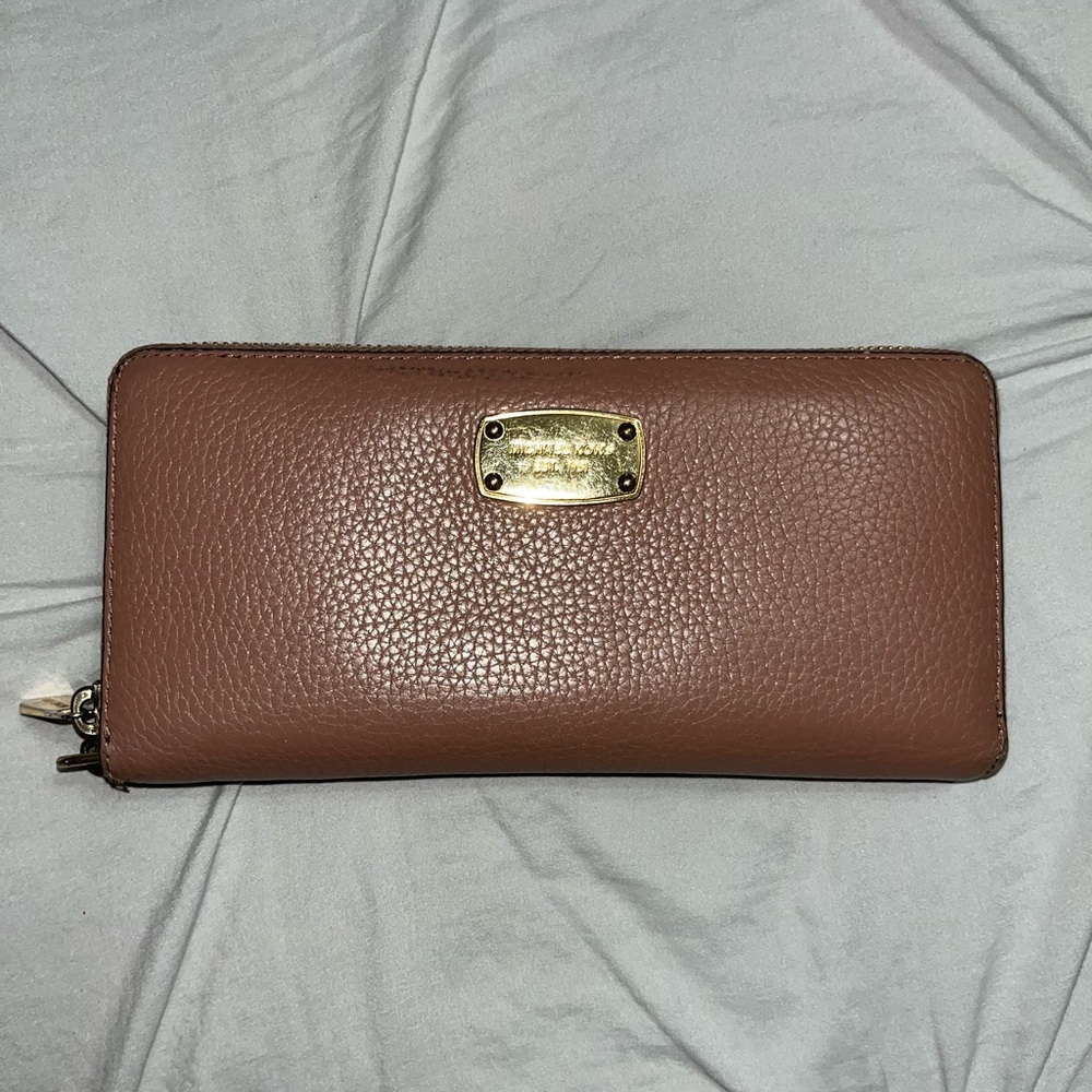 Michael Kors wallet